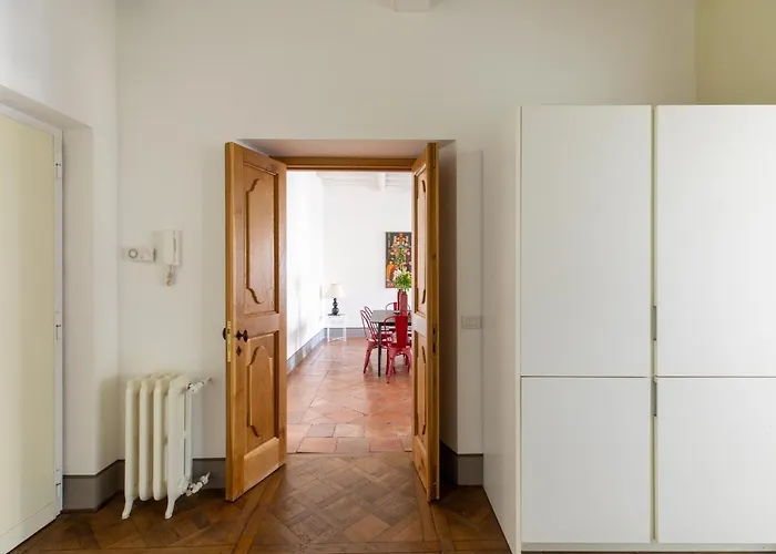 Iflat Campo Dei Fiori Stylish Apartment *